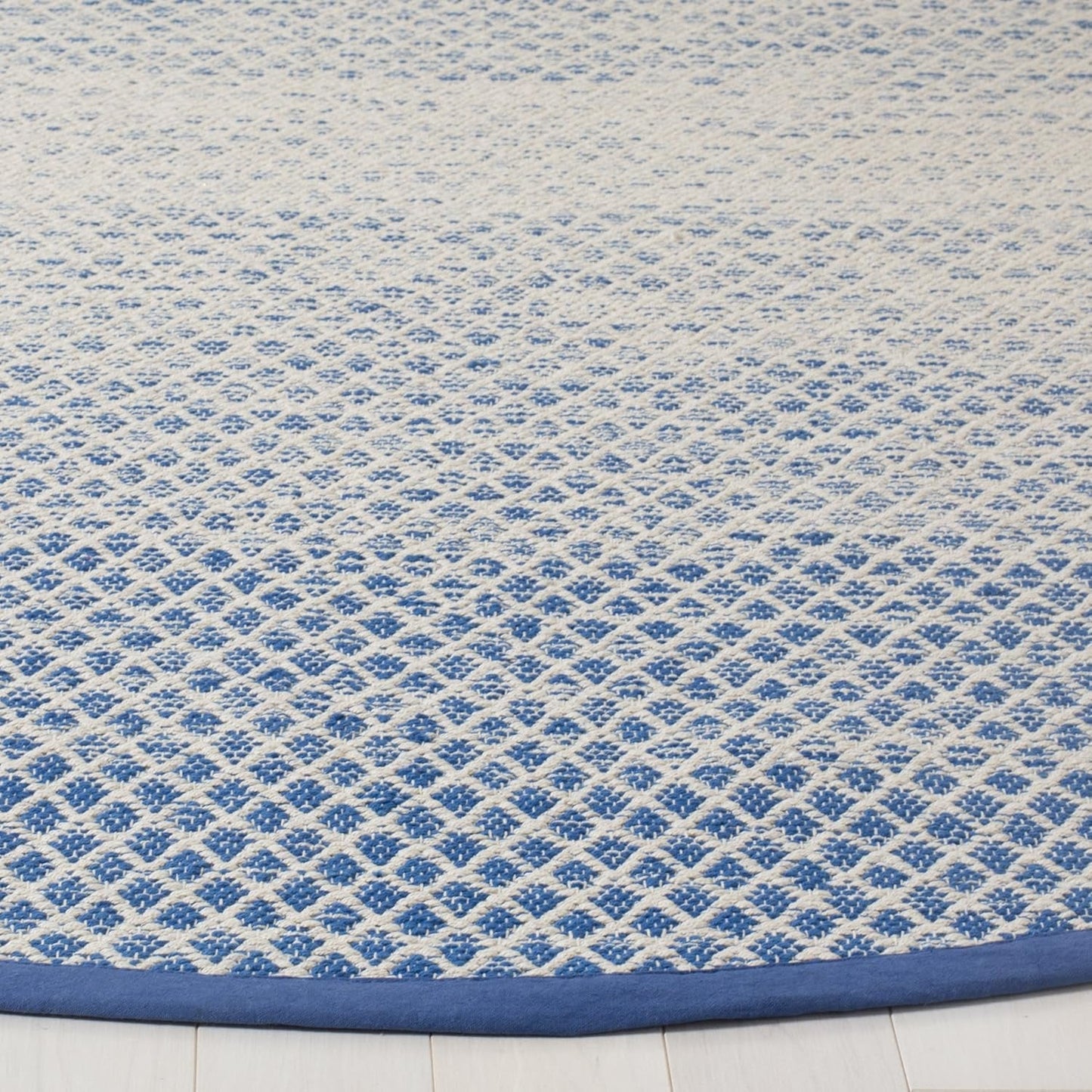 š§µ Safavieh Montauk Handmade Cotton Area Rug ā 6' Round, Eco-Friendly Hand-Woven Flatweave, Transitional Pattern in Vibrant Colors ā Soft & Durable, 100% Natural Cotton