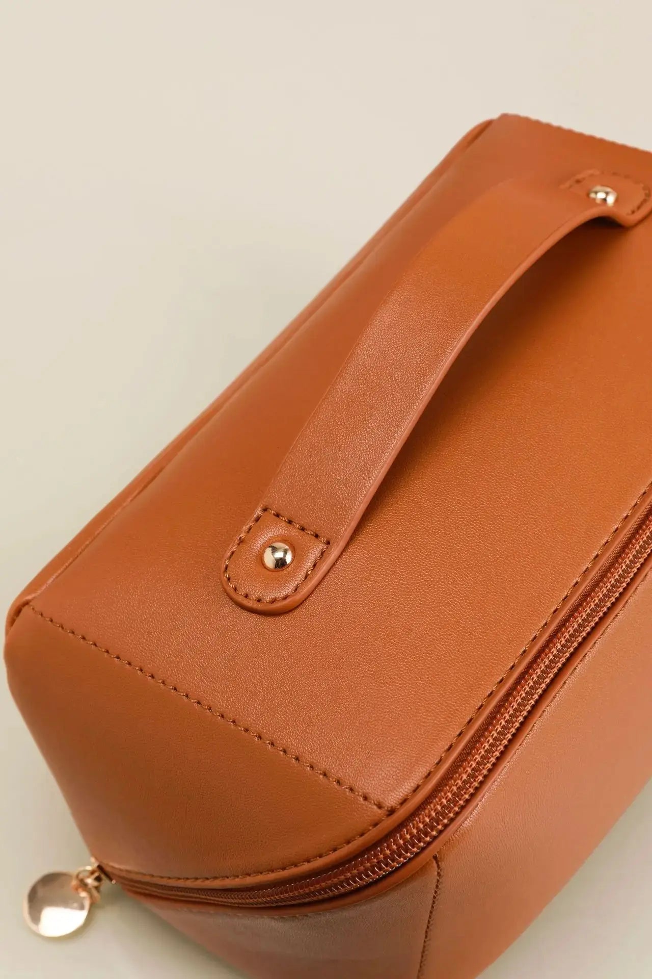 1/2Pcs Cosmetics Storage Kit Large Capacity Travel Toiletry Bag Makeup Bag Ins Advanced Sense Portable Cosmetic Storage Bag - THOOBO!