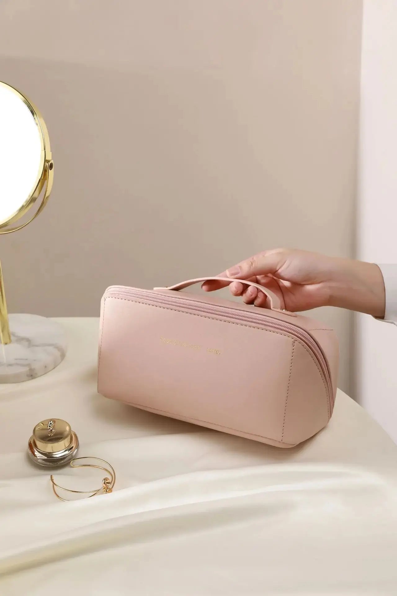 1/2Pcs Cosmetics Storage Kit Large Capacity Travel Toiletry Bag Makeup Bag Ins Advanced Sense Portable Cosmetic Storage Bag - THOOBO!