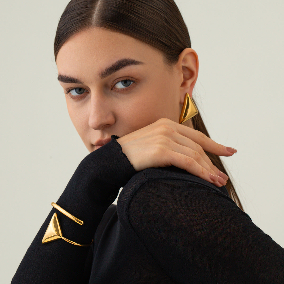 18K Gold Stainless Steel Triangle Coil Bracelet