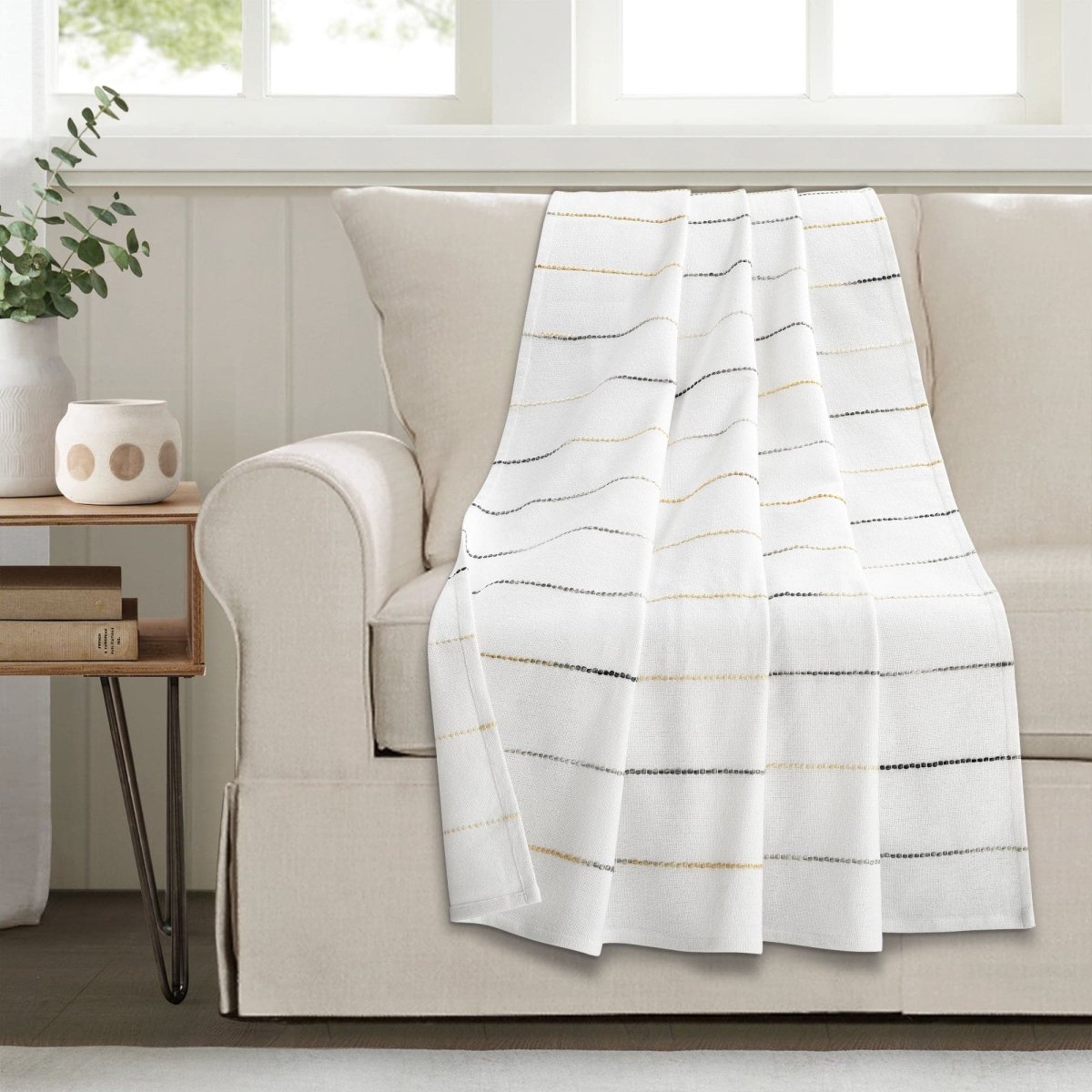 Ombre Stripe Yarn Dyed Recycled Cotton Blend Throw