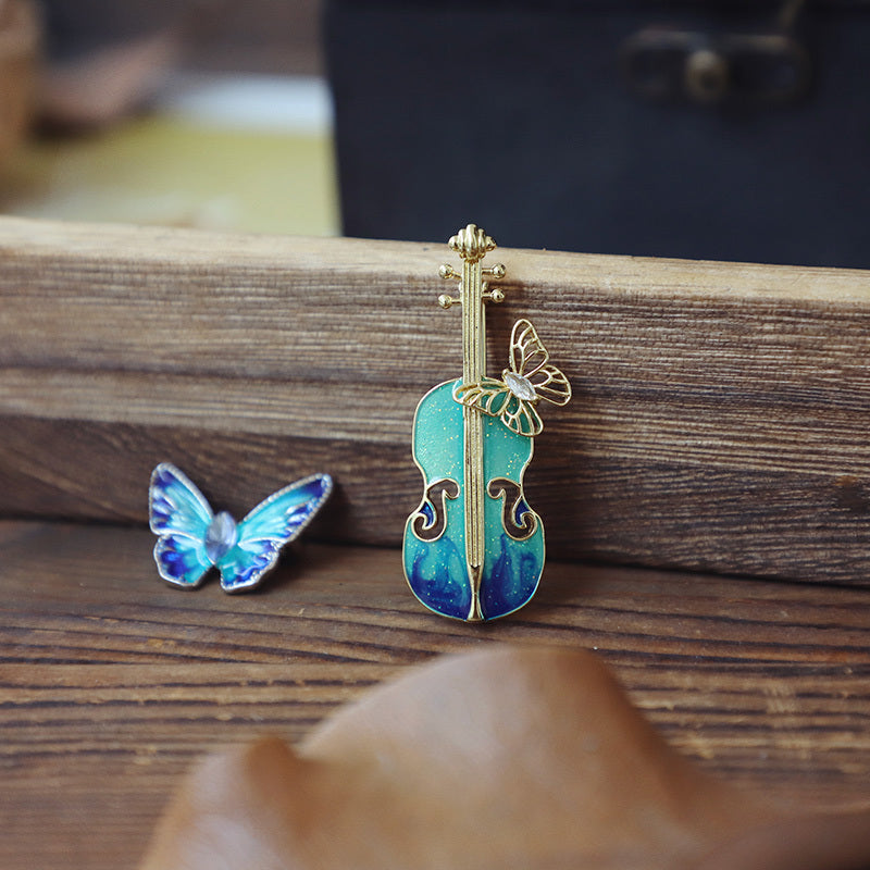 Elegant Rhinestone Oil Dripping Corsage Pin