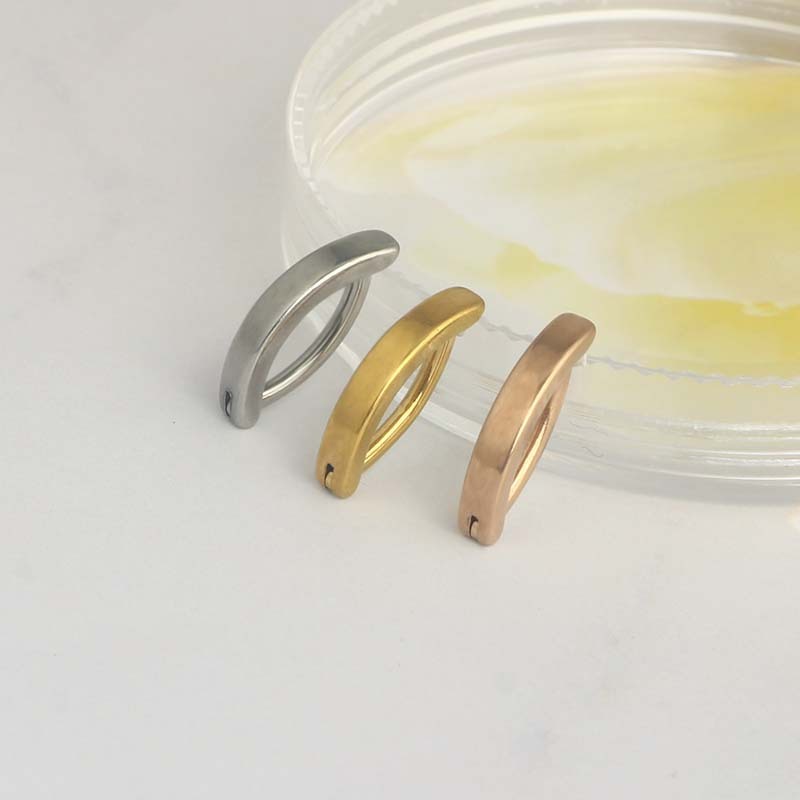 Glossy Twist Belly Ring