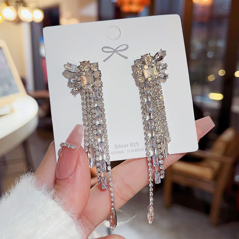 Light Luxury Pearl Earrings