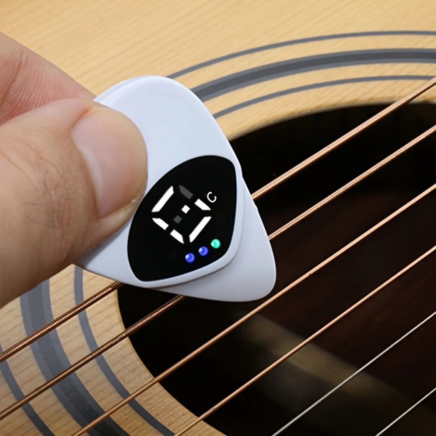 2-in-1 Guitar Pick & Tuner - Portable, Multi-Purpose Pitch Calibrator for Folk Guitars and Ukuleles, 12-Tone Equal Temperament, - THOOBO!