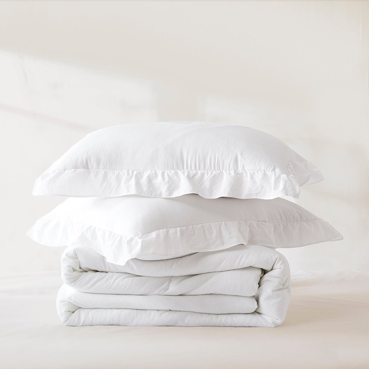Reyna Comforter Set
