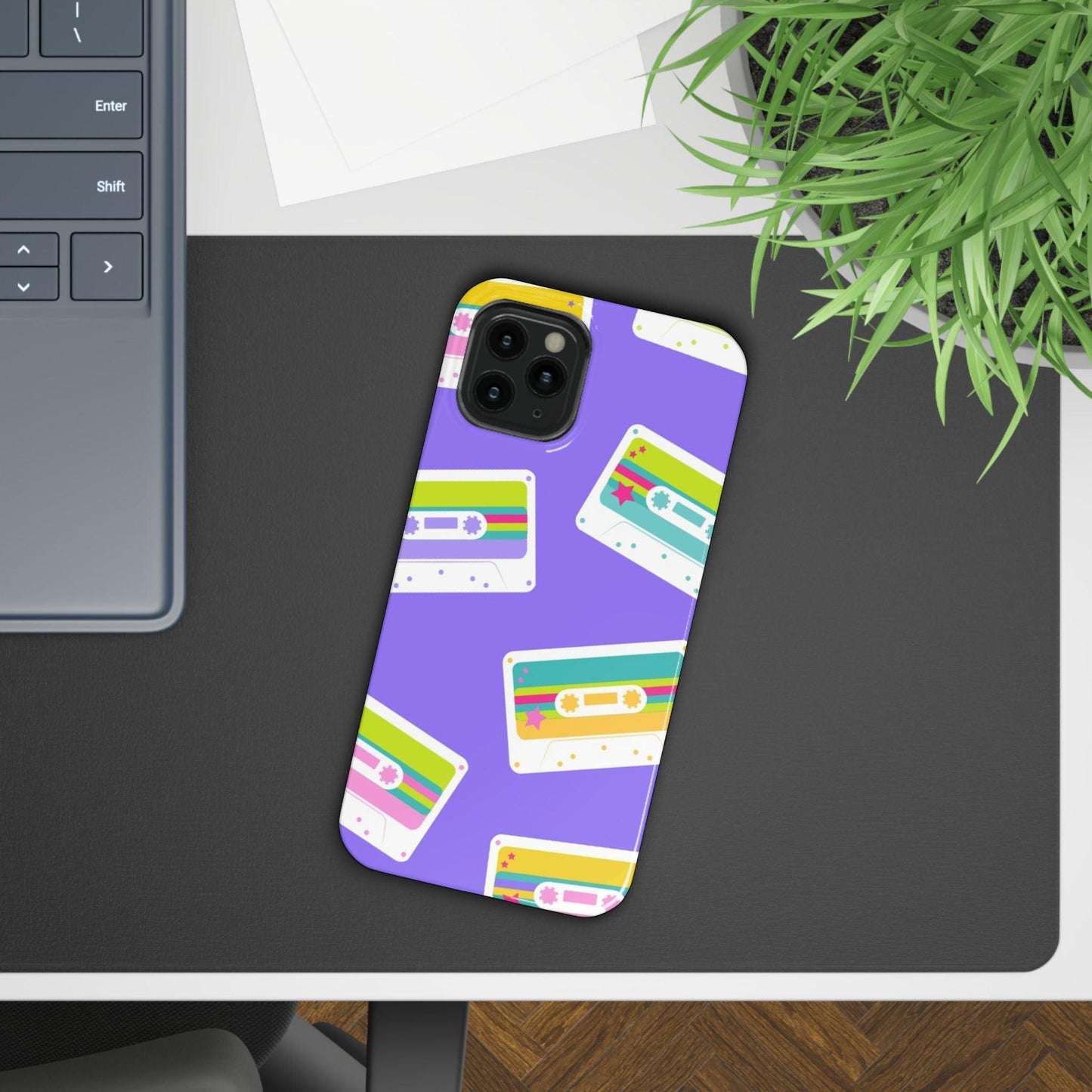 Bold Design Phone Case – Make Your Phone Stand Out