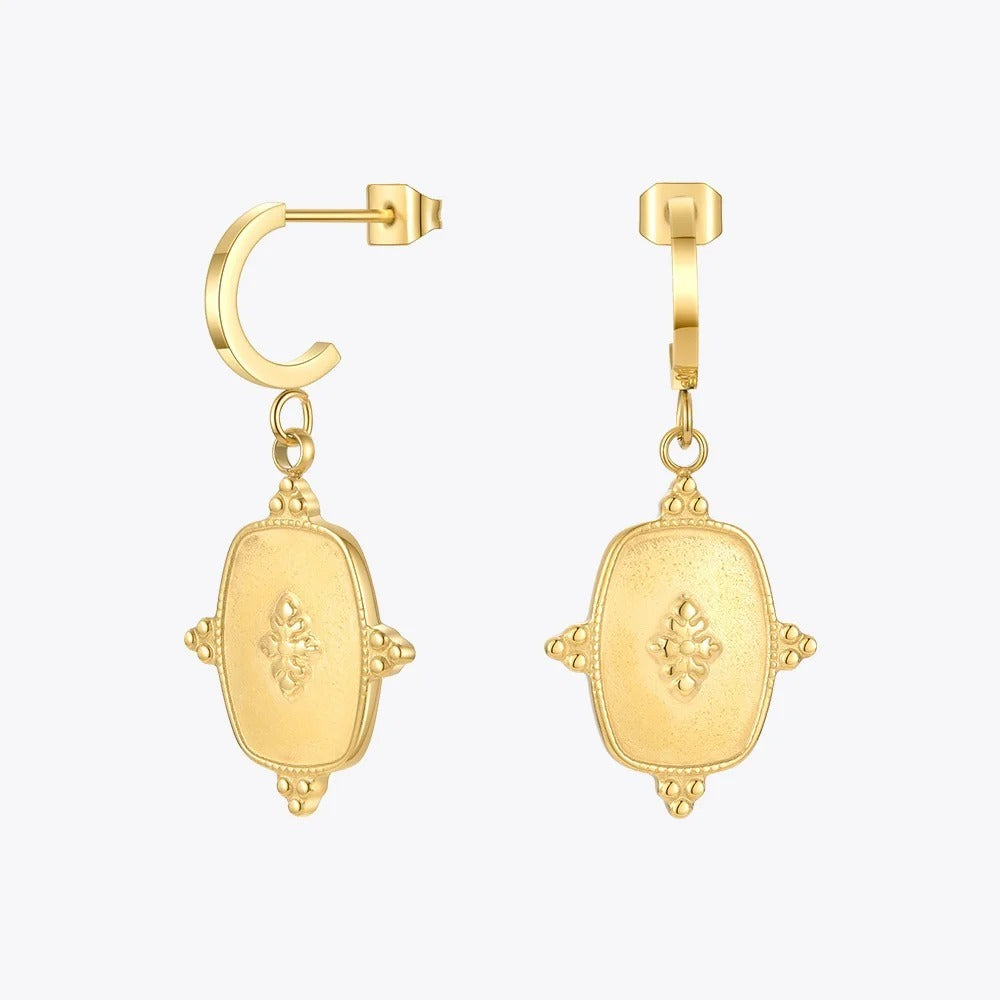 18K Gold Titanium C-Shaped Block Earrings