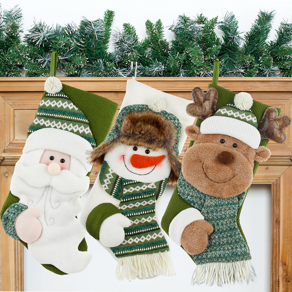 Christmas decorations, hanging decorations, candy socks, gift socks, Christmas gifts, green Christmas socks