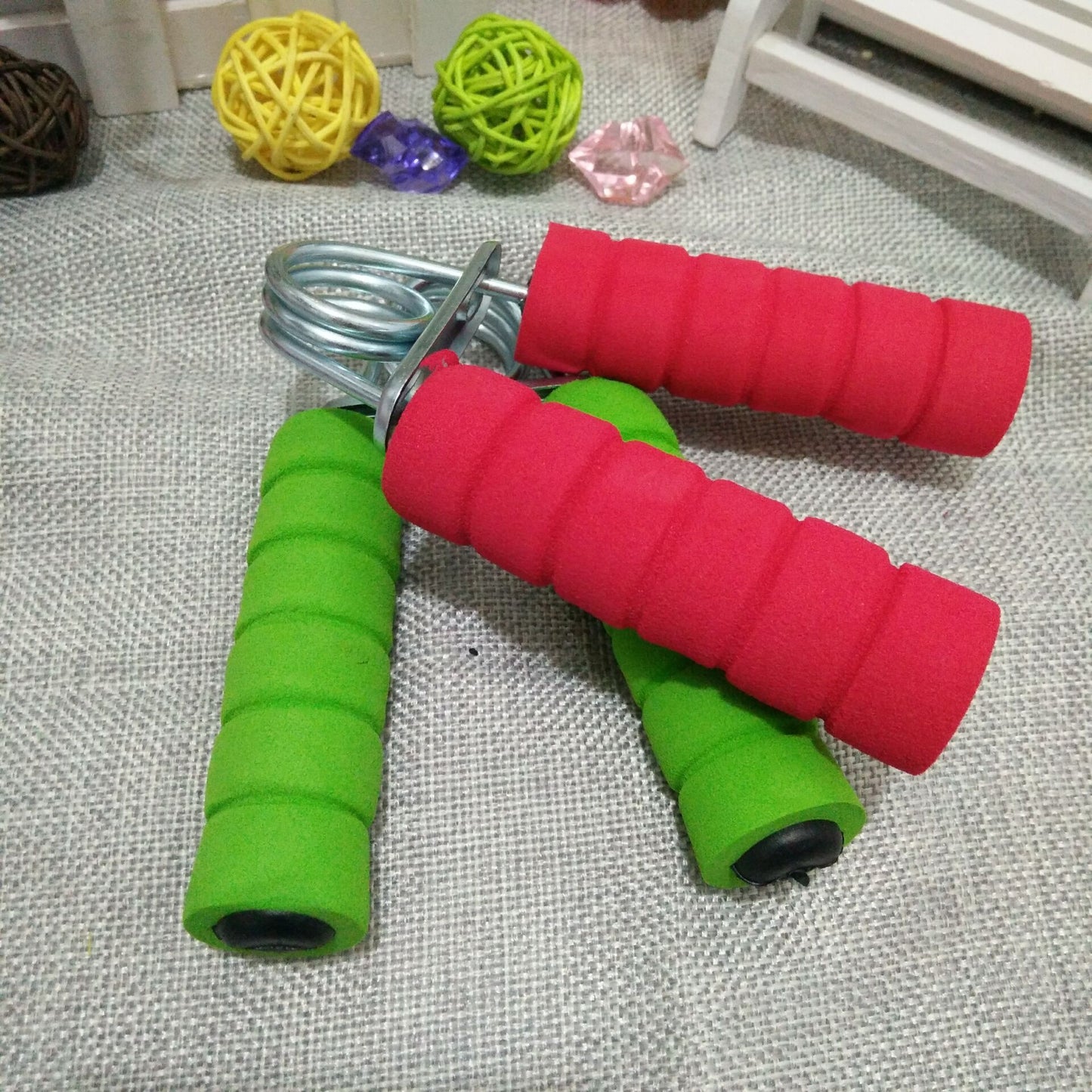 Hand Strength Spring Grip - Fitness and Rehabilitation Equipment