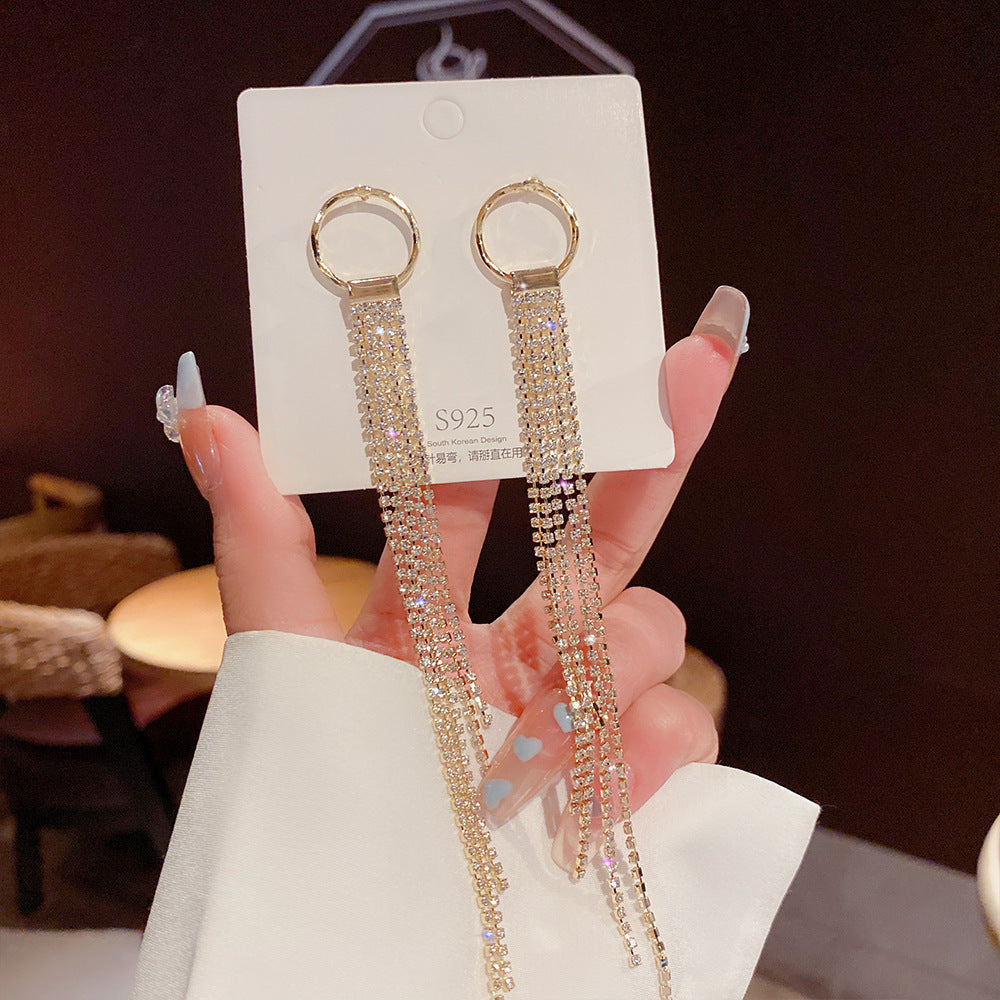 Light Luxury Pearl Earrings