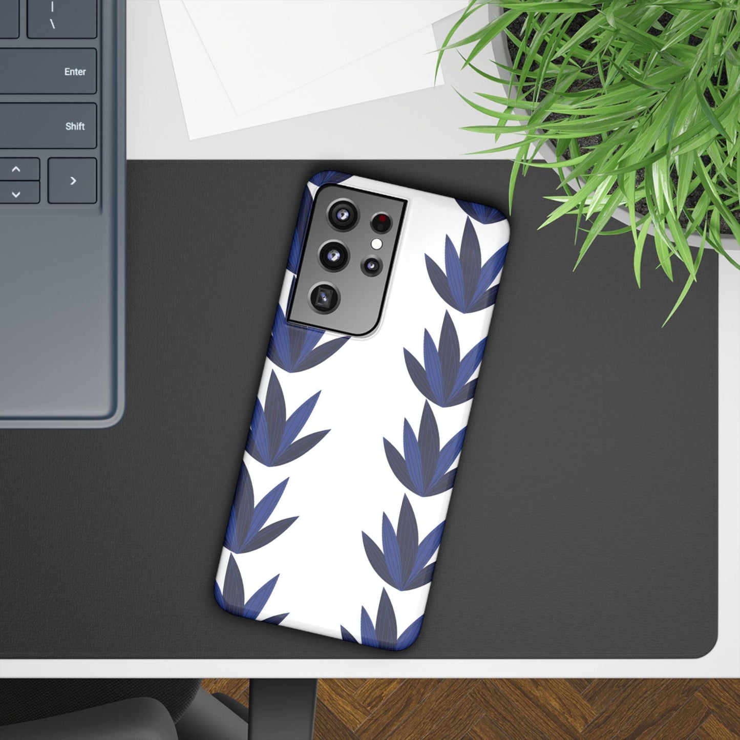 Leafy Serenity Phone Case – Embrace Nature’s Calm