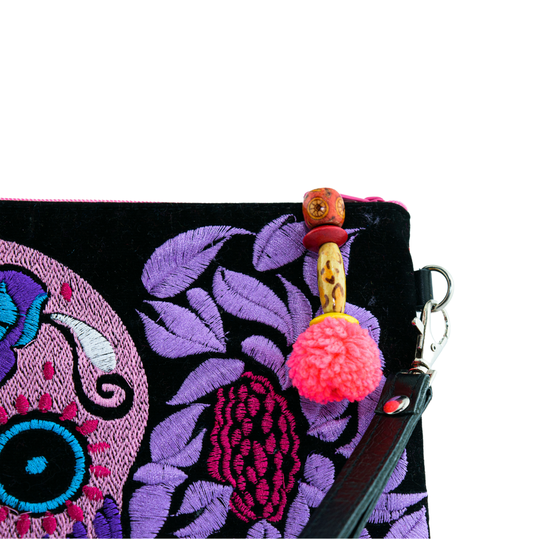 Culturas Embroidered Sugar Skull Wristlet - Thailand