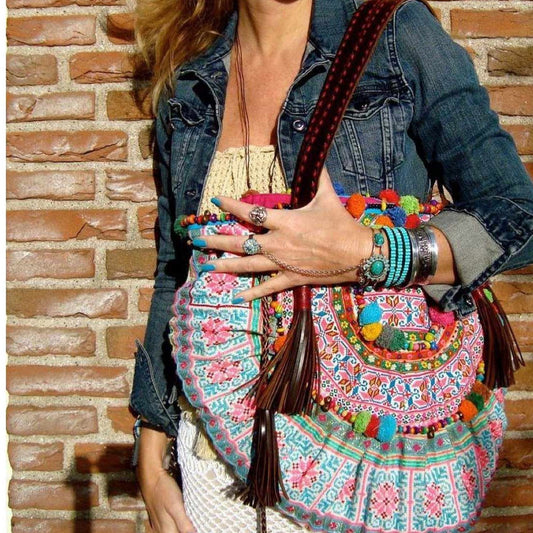 Half-moon Ibiza Bag Pom Pom Trimmed XL - Thailand
