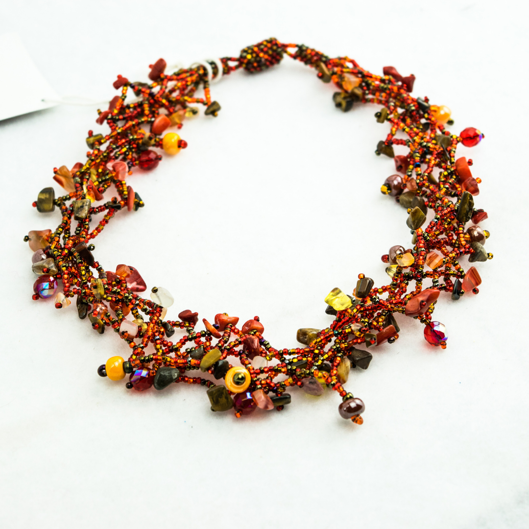 Luzy Beaded Necklace with Magnetic Closure - Guatemala
