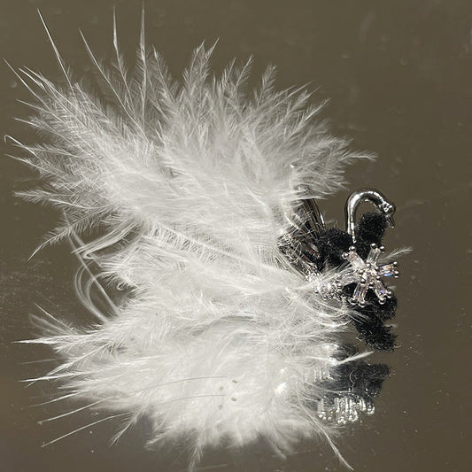 Swan Feather Snowflake Ear Stud