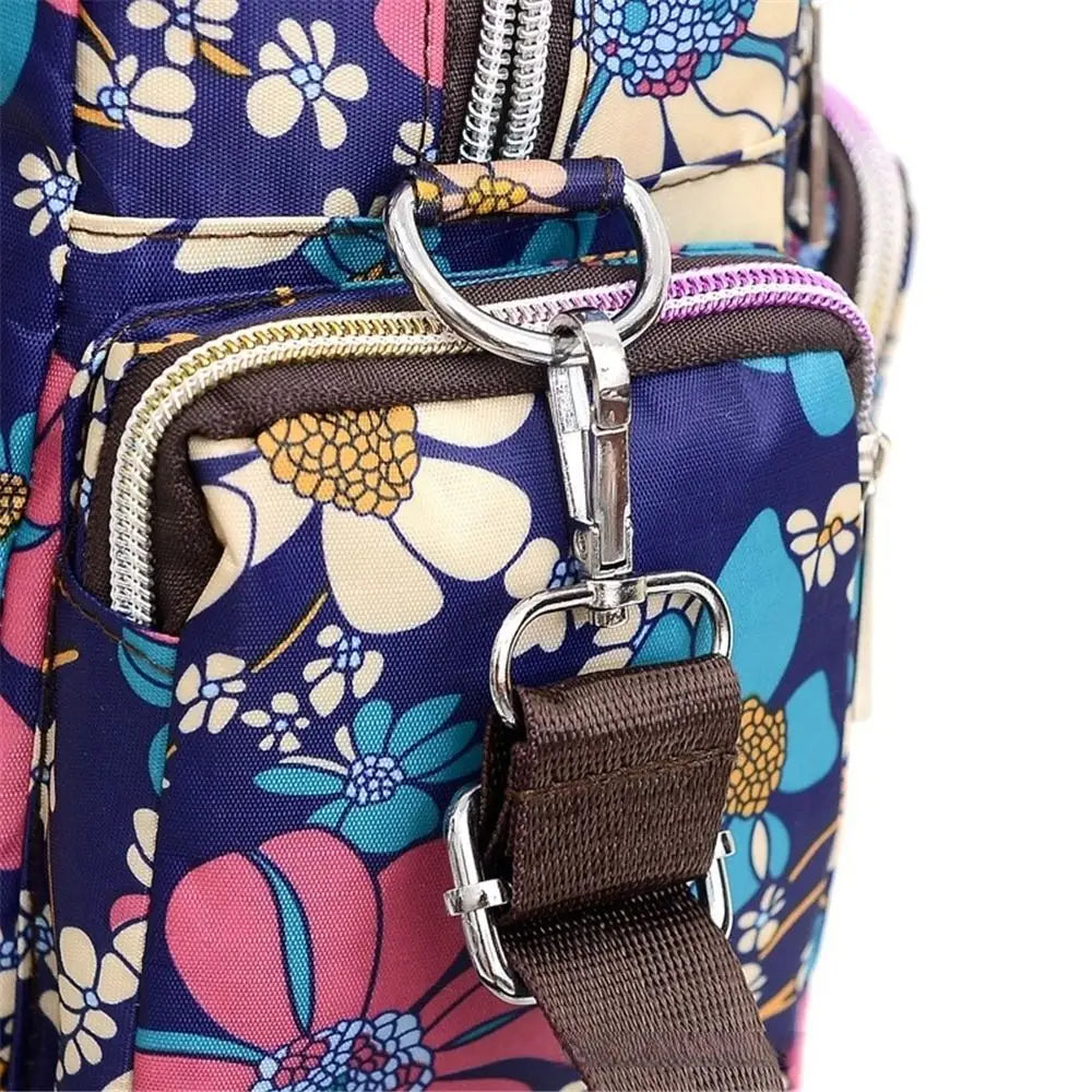 Jetsetter Glow — Trendy Large Capacity Women’s Weekender Travel & Gym Bag