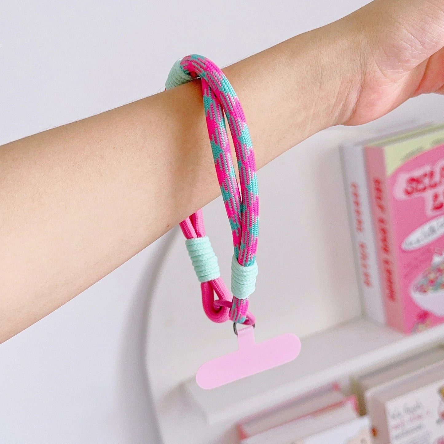New And Upgraded Multi-Functional Lanyard Mobile Phone Universal Lanyard Wrist Strap Short Rope Multi-Purpose Anti-Loss Rope
