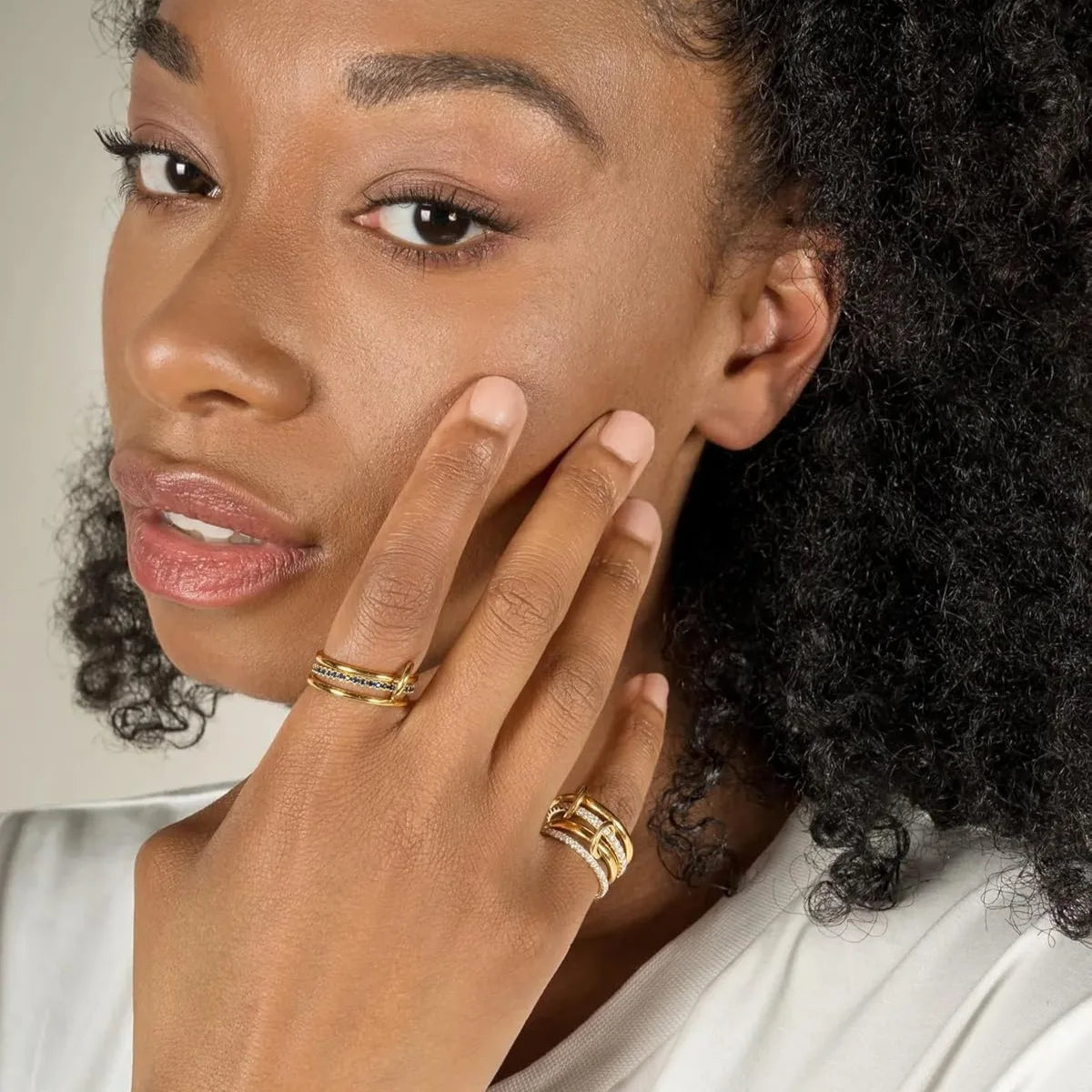 THOOBO! QuadLink Shine Ring — 4 Interlocking Bands, 18K Glow, Personalized Punk-Poetic Gift