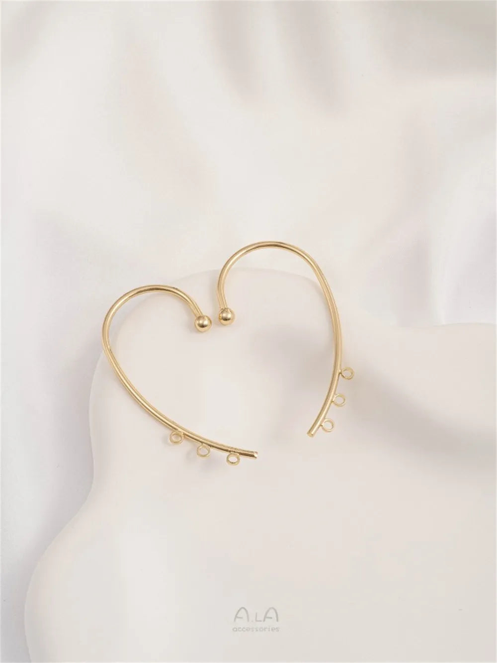 GleamLoop 14K Clip-On Cascade | Multi-Ring No-Pierce Tassel Makers For Instant Glam ✨