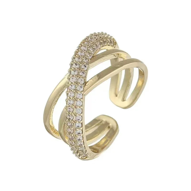 Lumé Curve Adjustable Zircon Ring — Effortless Sparkle for Every Kind of Day