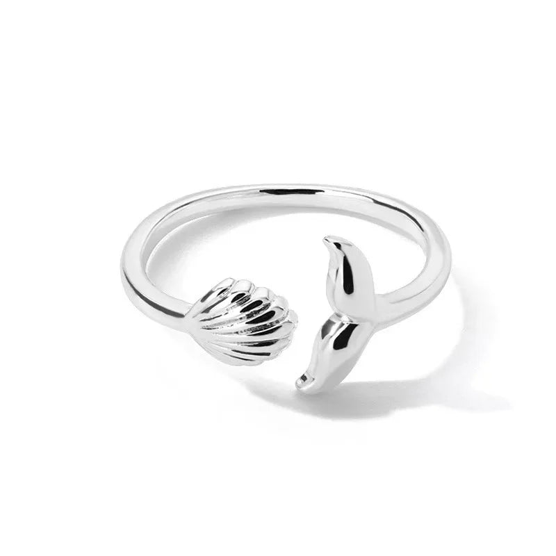Lumé Curve Adjustable Zircon Ring — Effortless Sparkle for Every Kind of Day