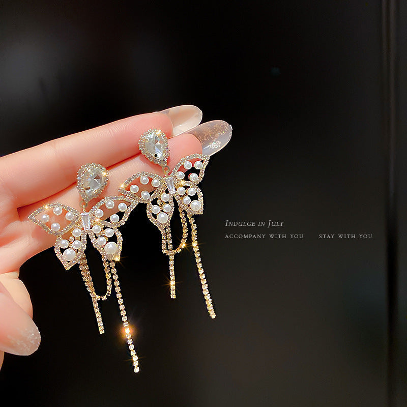 Light Luxury Pearl Earrings
